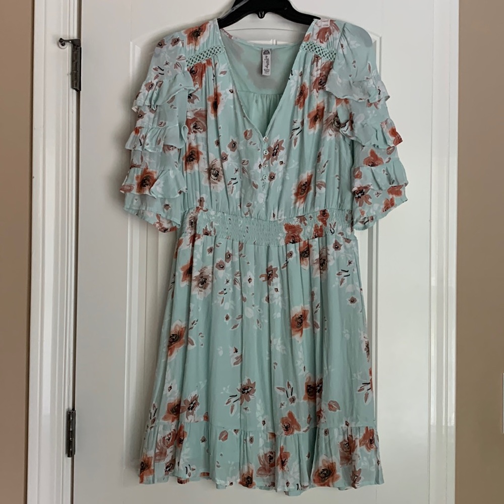 American Rag mint & coral smocked waist dress w/ ruffle sleeves